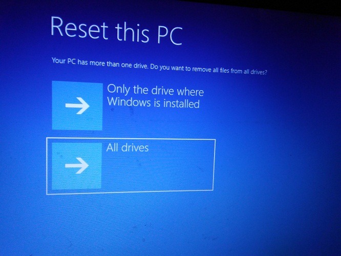 Factory Reset Windows 11/10 Reset All Drives